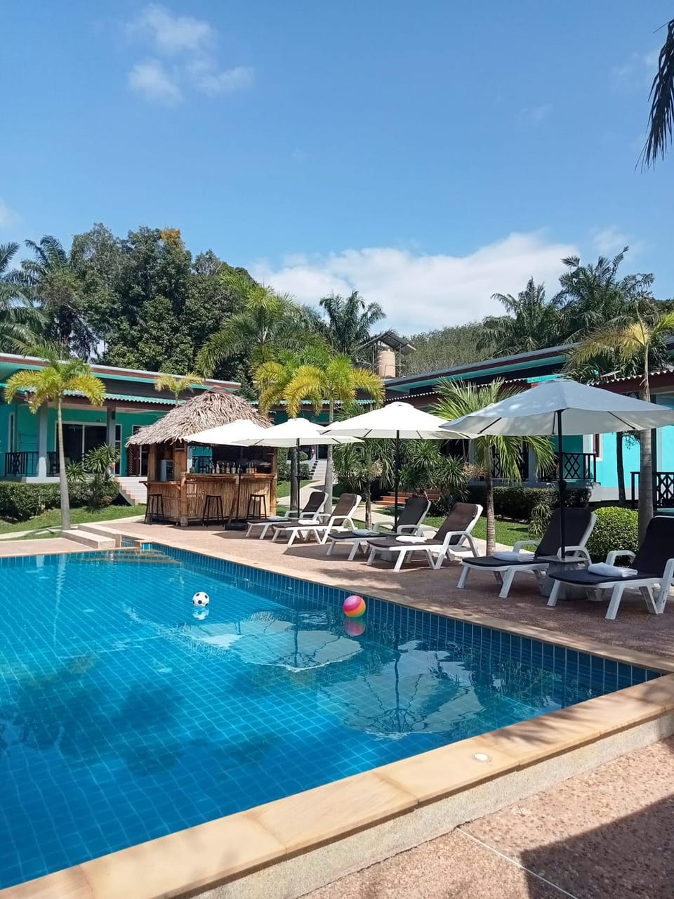 Swimming pool