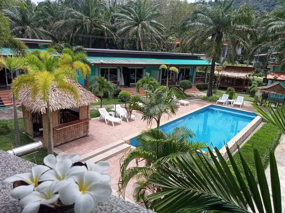 View (from property/room), Lounge or bar, Swimming pool
