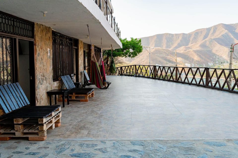 Playa Alta Hostal Bed and Breakfast in Magdalena, Colombia