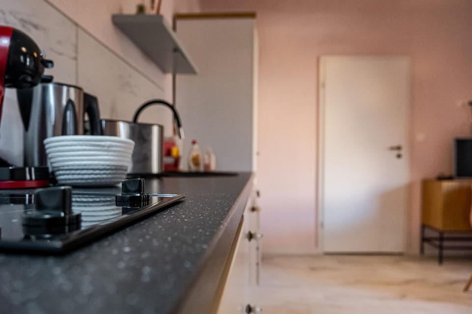 Coffee/tea facilities, Kitchen or kitchenette