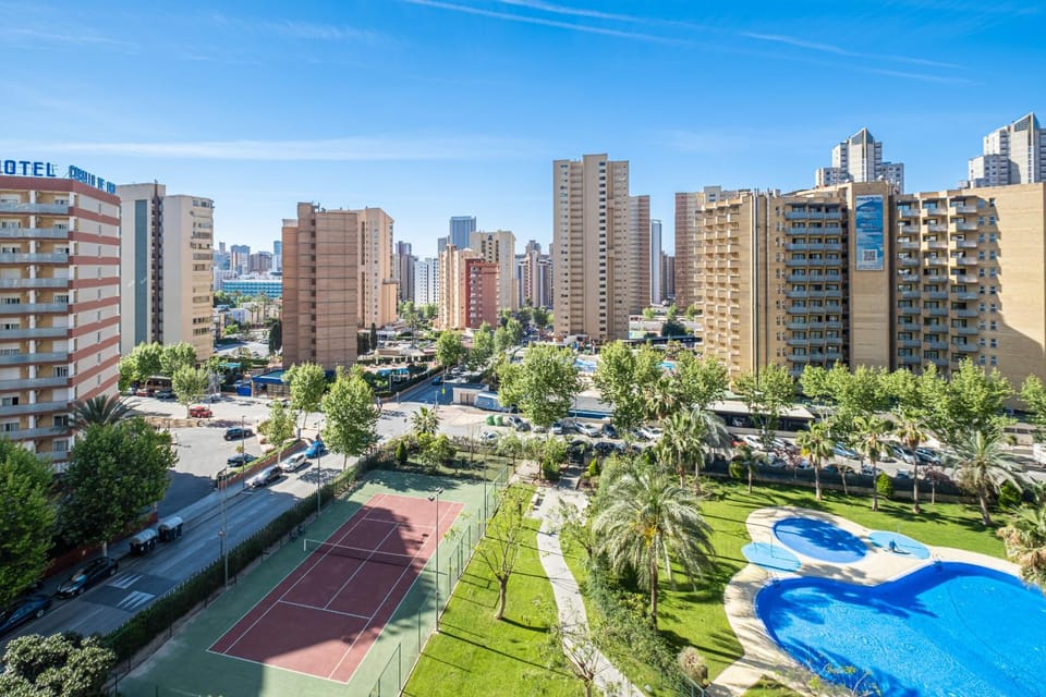 Day, Neighbourhood, Natural landscape, City view, Pool view, Street view, Swimming pool, Location