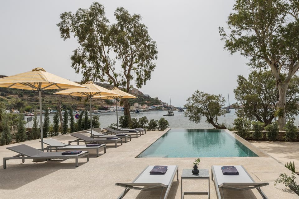 oKEAnõs Hotel in Kea-Kythnos