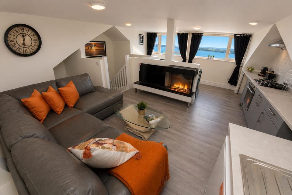 Living room, fireplace