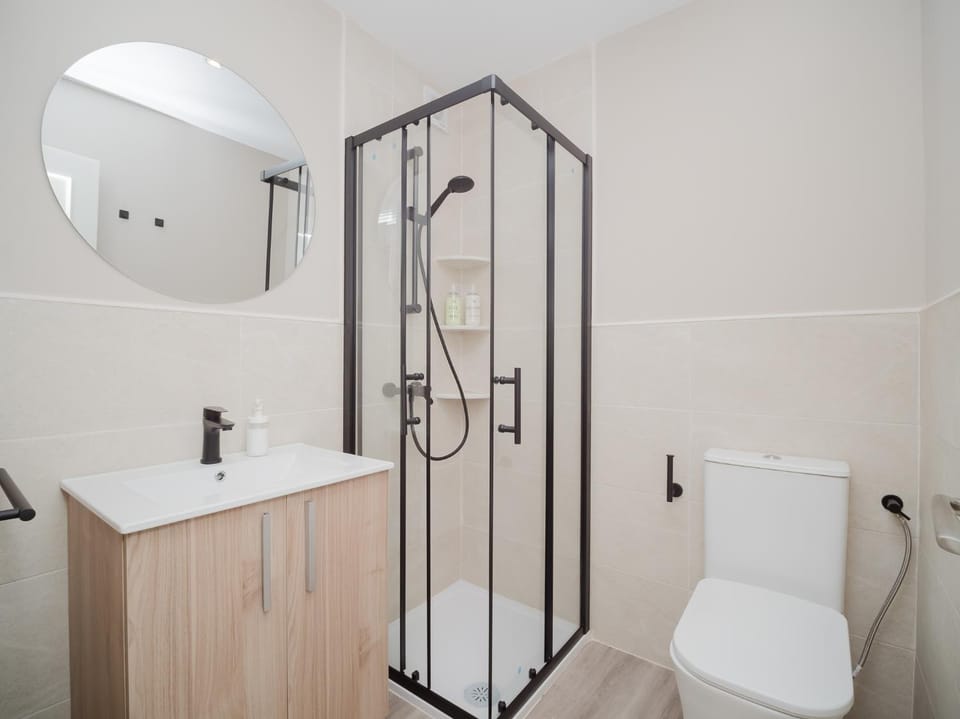 Shower, Toilet, Bathroom