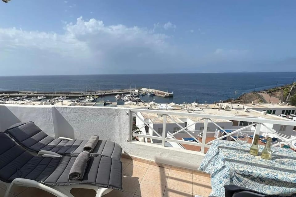 Studio Azul - ideal location, panoramic sea views Apartment in Puerto del Carmen