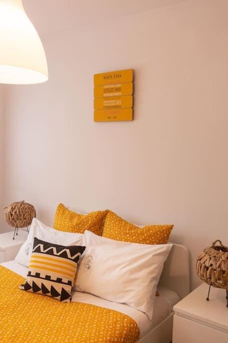 Apartamento grande e luminoso no centro Porto Apartment in Porto