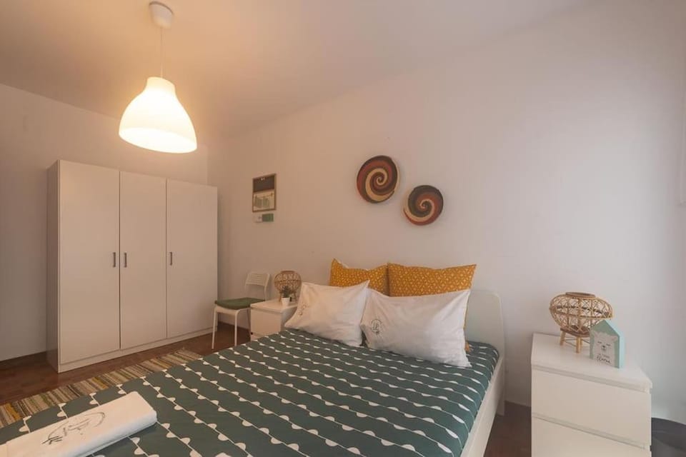 Apartamento grande e luminoso no centro Porto Apartment in Porto