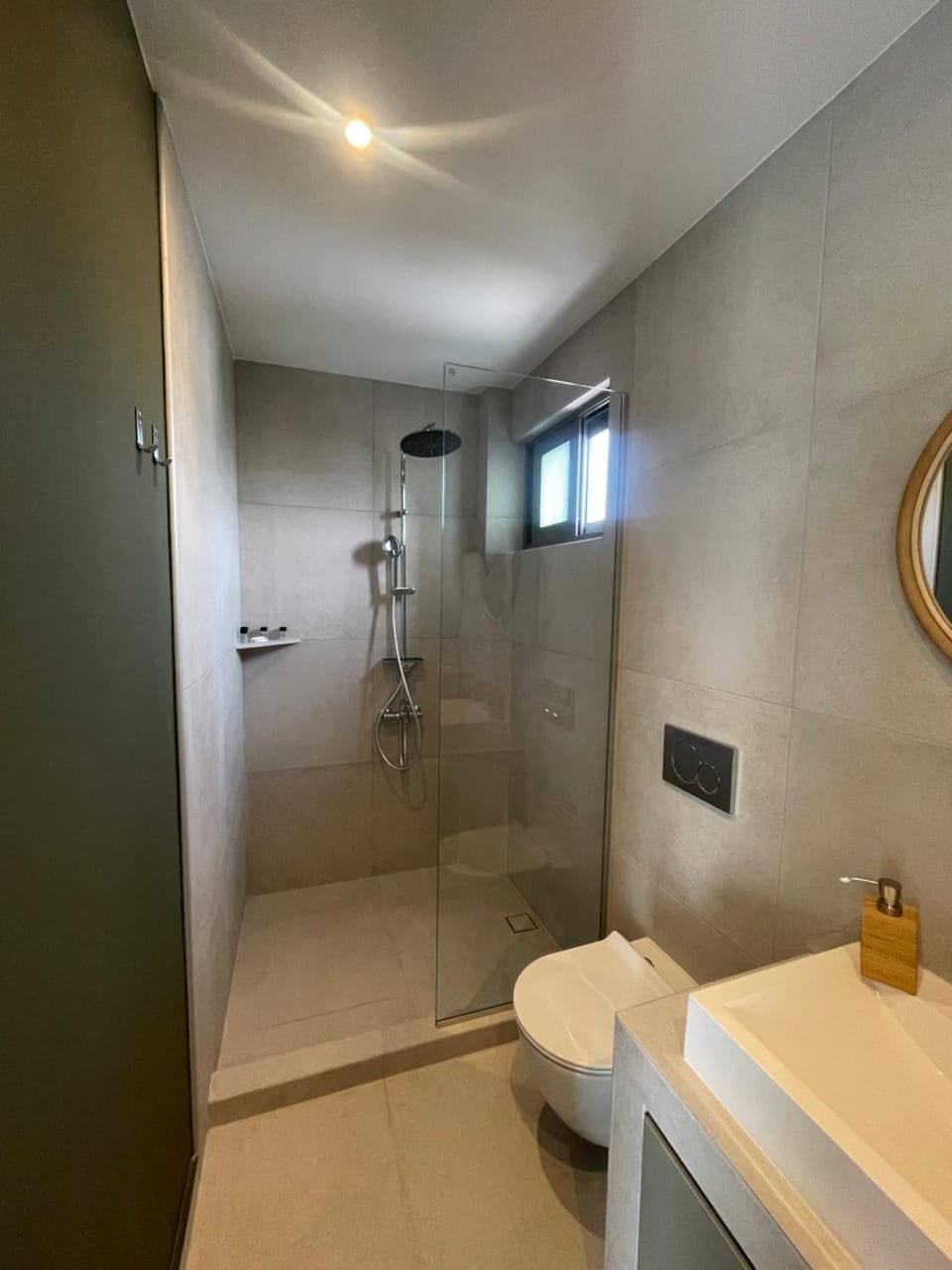 Aphrodite Suite byArtistUnknown Apartment in East Attica Regional Unit, Greece