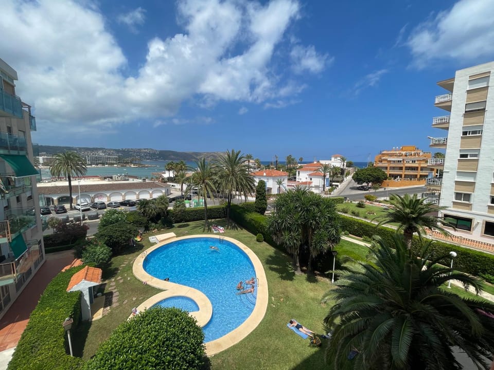 Property building, Pool view, Sea view, Swimming pool