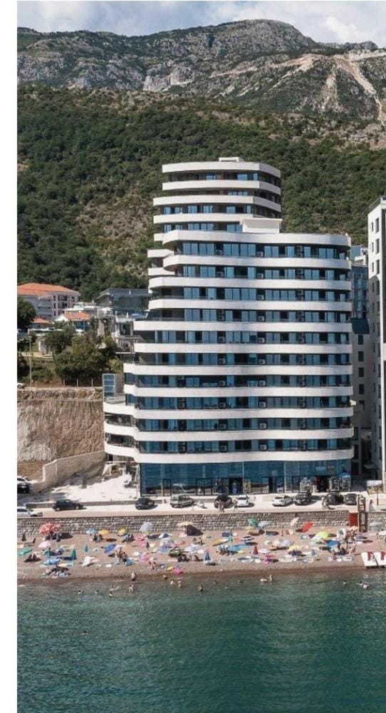 Rafailovici Beachfront Apartment 2 Apartment in Budva Municipality