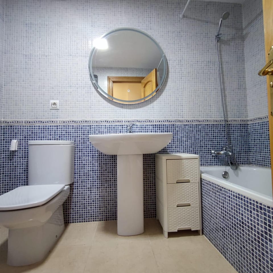 Toilet, Bathroom, Bath