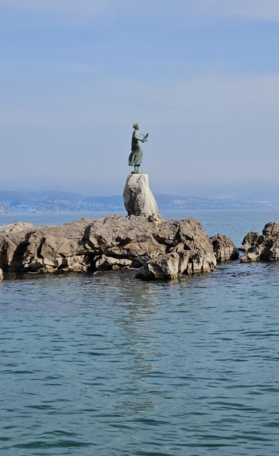 Nearby landmark