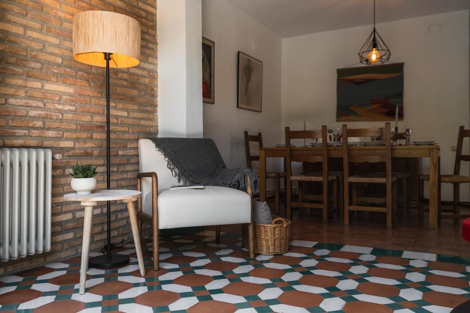 Cármenes de la Muralla - Free parking House in Granada