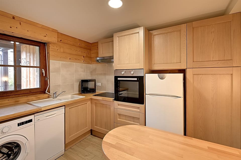 Kitchen or kitchenette, Other