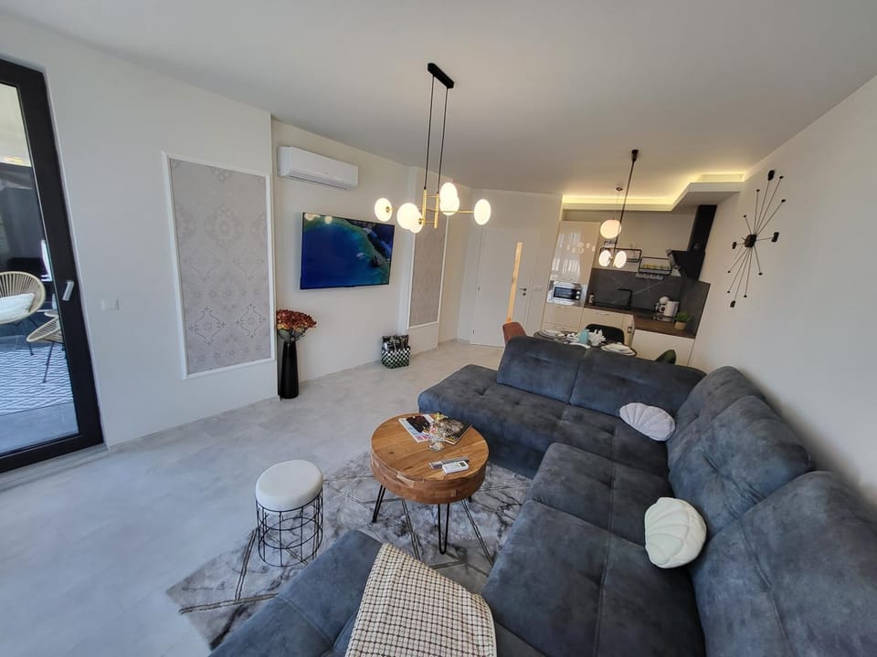 Sea view luxury appartment-parking Apartment in Varna