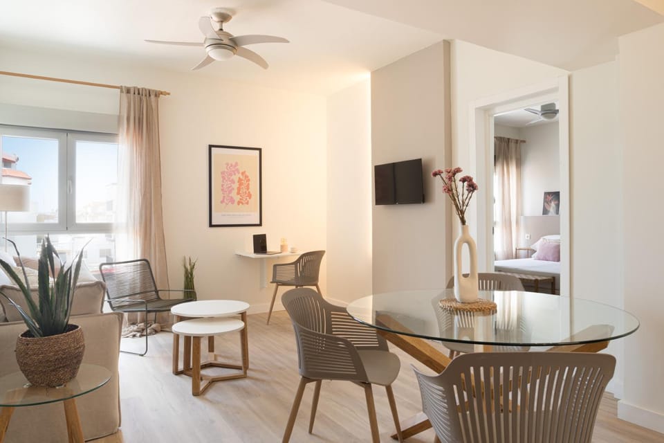 View (from property/room), Living room, Dining area