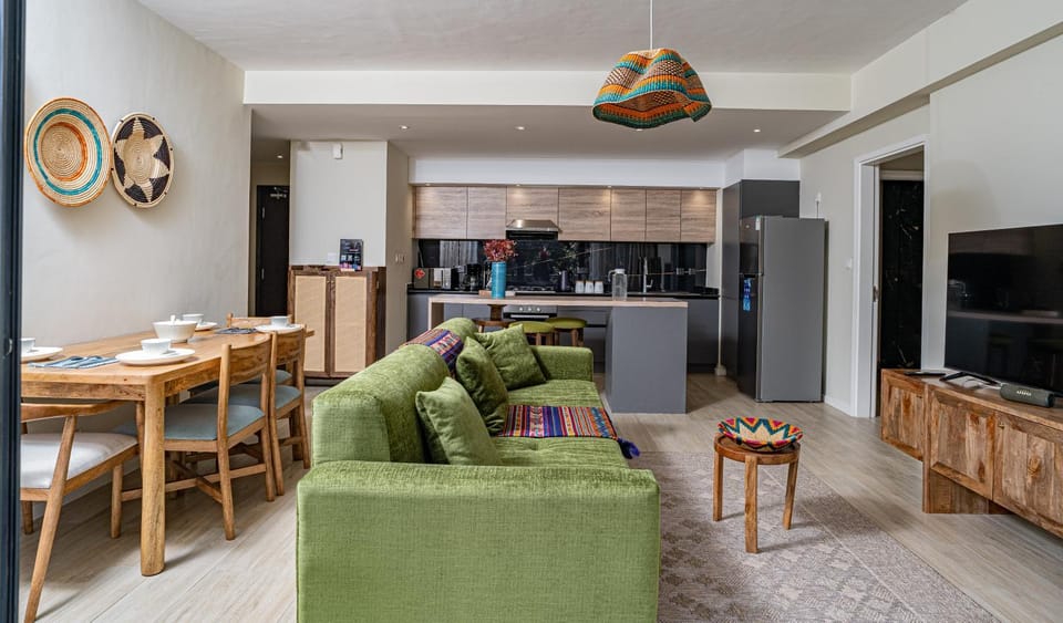 Living room, Photo of the whole room, Dining area