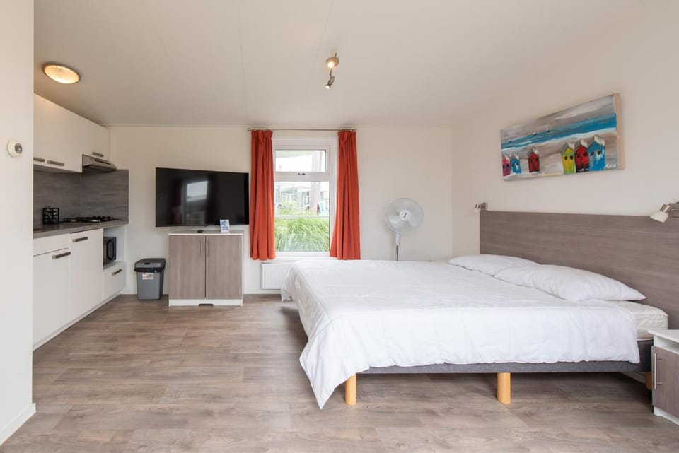 Kompas Camping Westende Campground/ 
RV Resort in Middelkerke