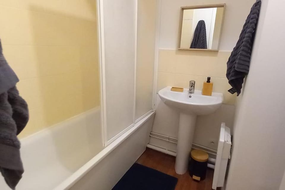 Appartement 3 pièces avec parking et balcon - Le Havre Apartment in Le Havre