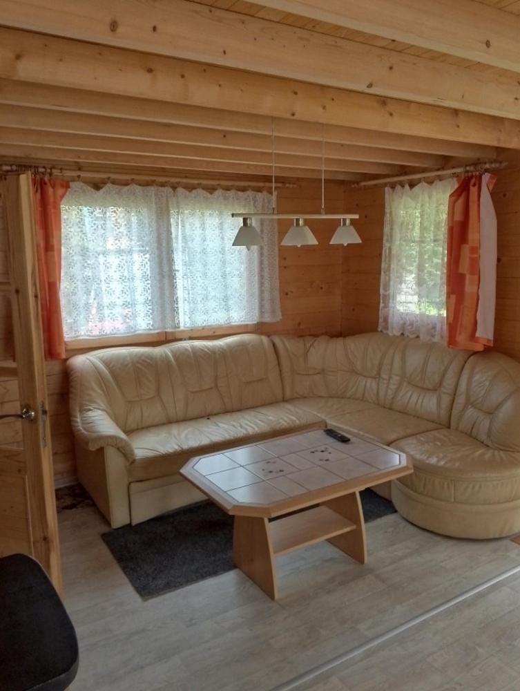 Chaloupka u potůčku Chalet in Czechia