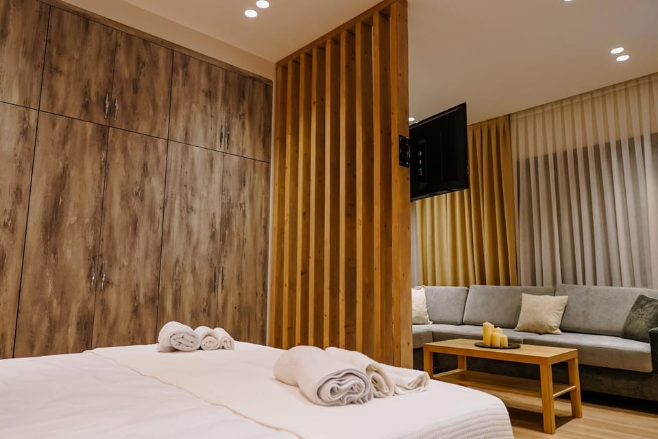 Living room, Bedroom