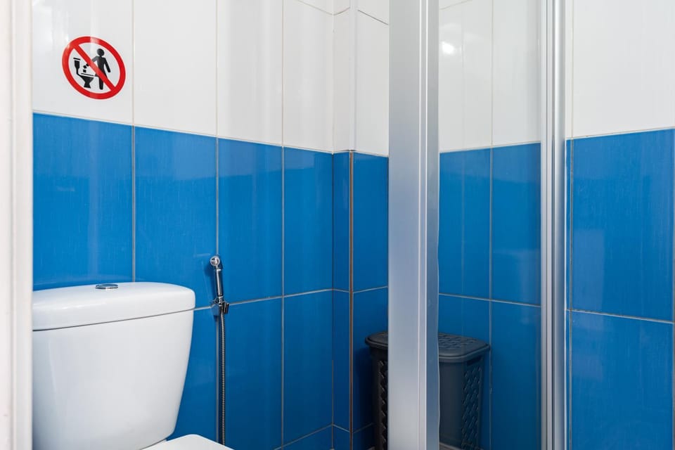 Toilet, Bathroom