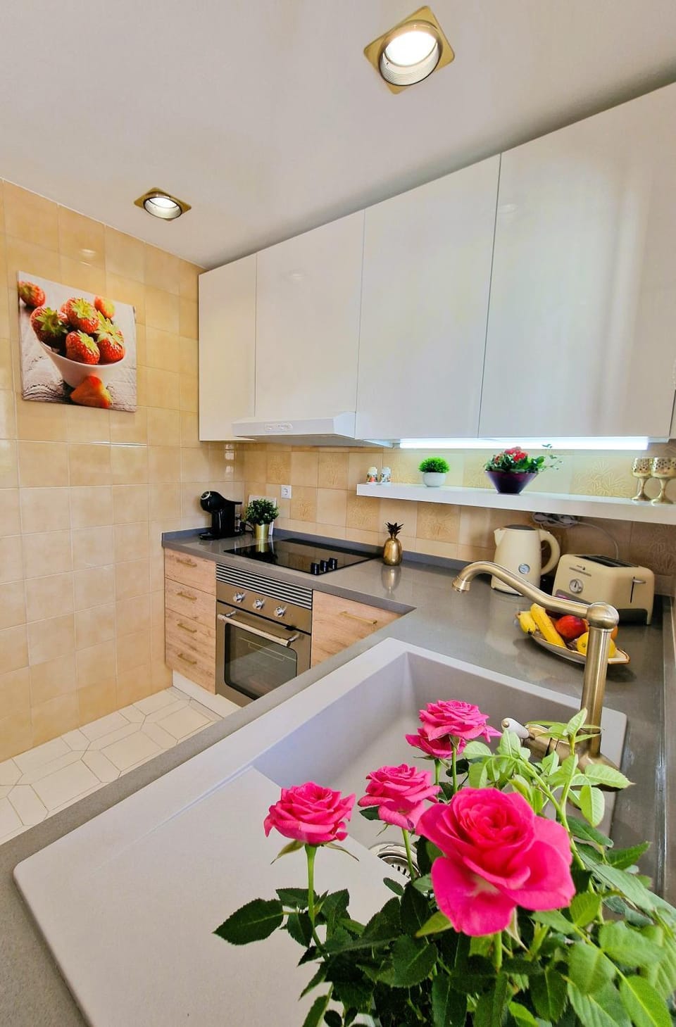 Kitchen or kitchenette