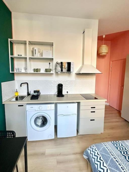 Petit studio cosy - Proche gare Apartment in Toulon