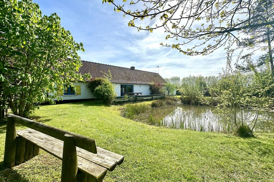 Écrin de verdure en famille-PMR-8 min Le Crotoy House in Hauts-de-France