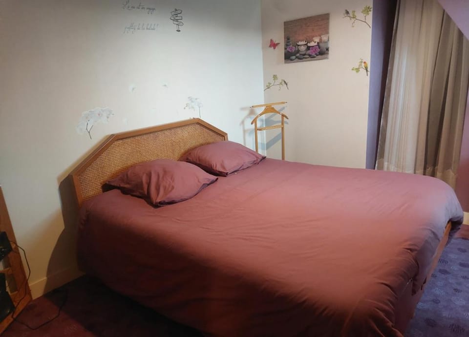 LES ROSSIGNOLS Bed and Breakfast in Centre-Val de Loire