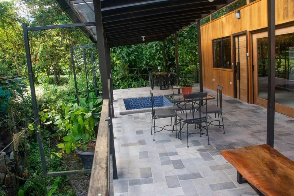 Maison Mindo Villa in Pichincha