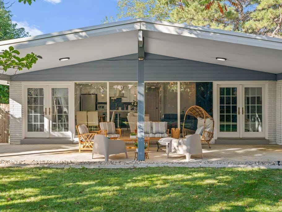 Luxury Dream Home with HOT TUB House in West Valley City