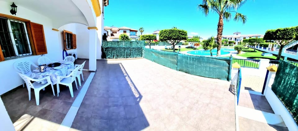 Day, View (from property/room), Balcony/Terrace, Balcony/Terrace, Dining area, Pool view, Swimming pool