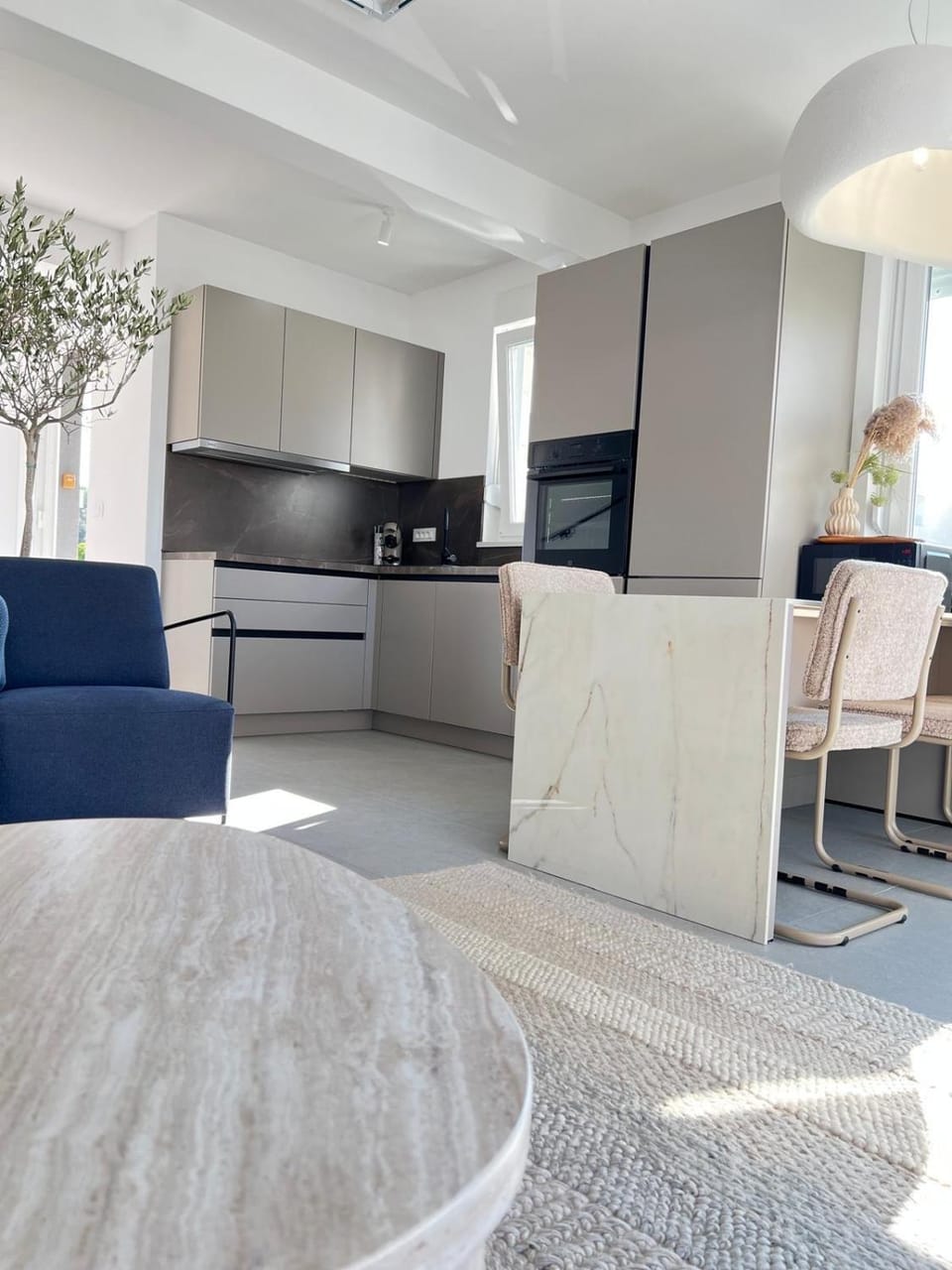 Luxury apartment Black Pearl Beluga with private Pool and Jacuzzi Apartment in Novalja