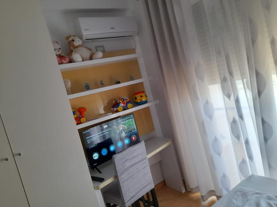 Hamide's Apartment Apartment in Tirana County, Albania