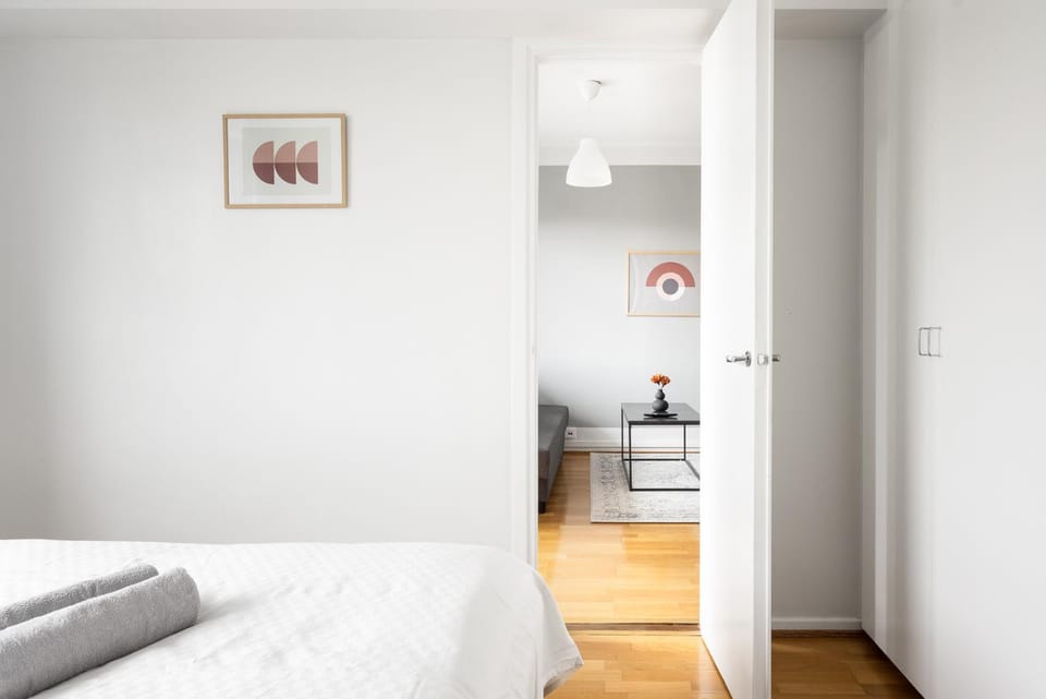 Close to center, Tram nearby, Netflix, Kamppi Apartment in Helsinki