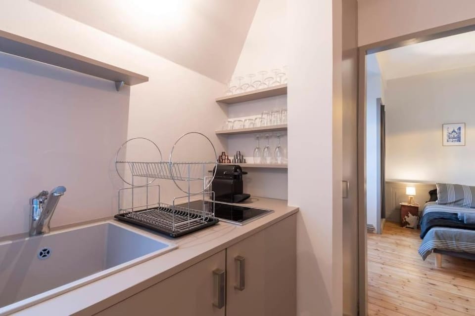 Suite Cosy de charme - Hyper Centre - Second Lodge Apartment in Rennes