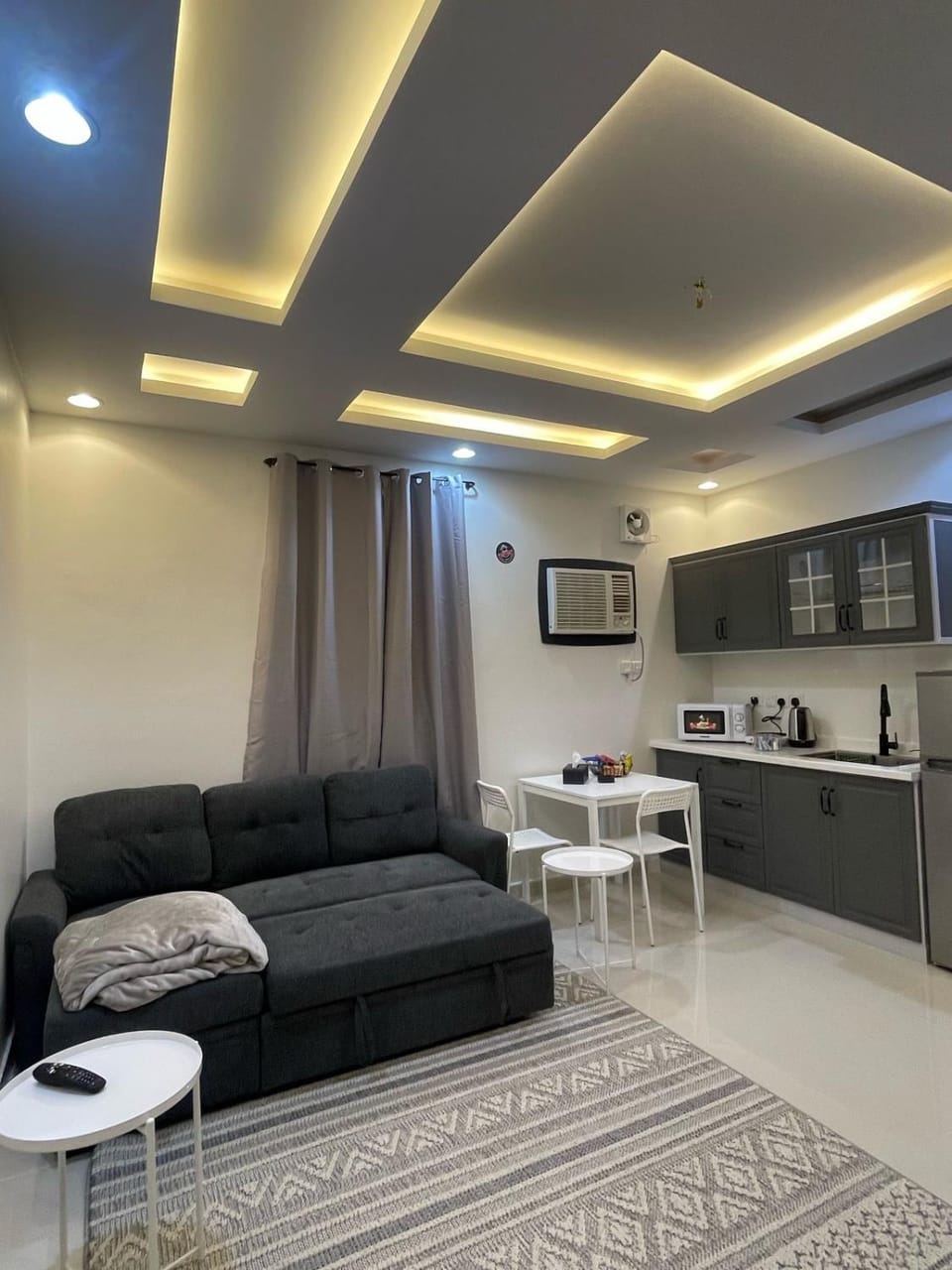 Kitchen or kitchenette, Living room, Seating area