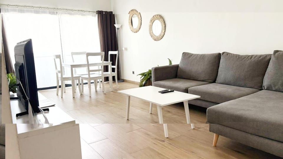 Communal lounge/ TV room, Game Room, TV and multimedia, Living room