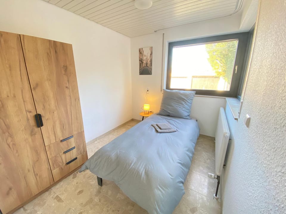 Bed, Photo of the whole room, Bedroom, towels, wardrobe