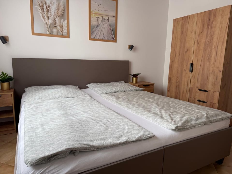 R-Home Apartman Apartment in Siófok