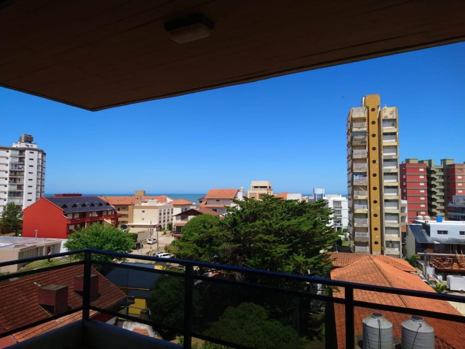 Day, Natural landscape, View (from property/room), View (from property/room), Balcony/Terrace, Balcony/Terrace, City view, City view, Sea view, Sea view, Street view, Street view, Quiet street view, Inner courtyard view