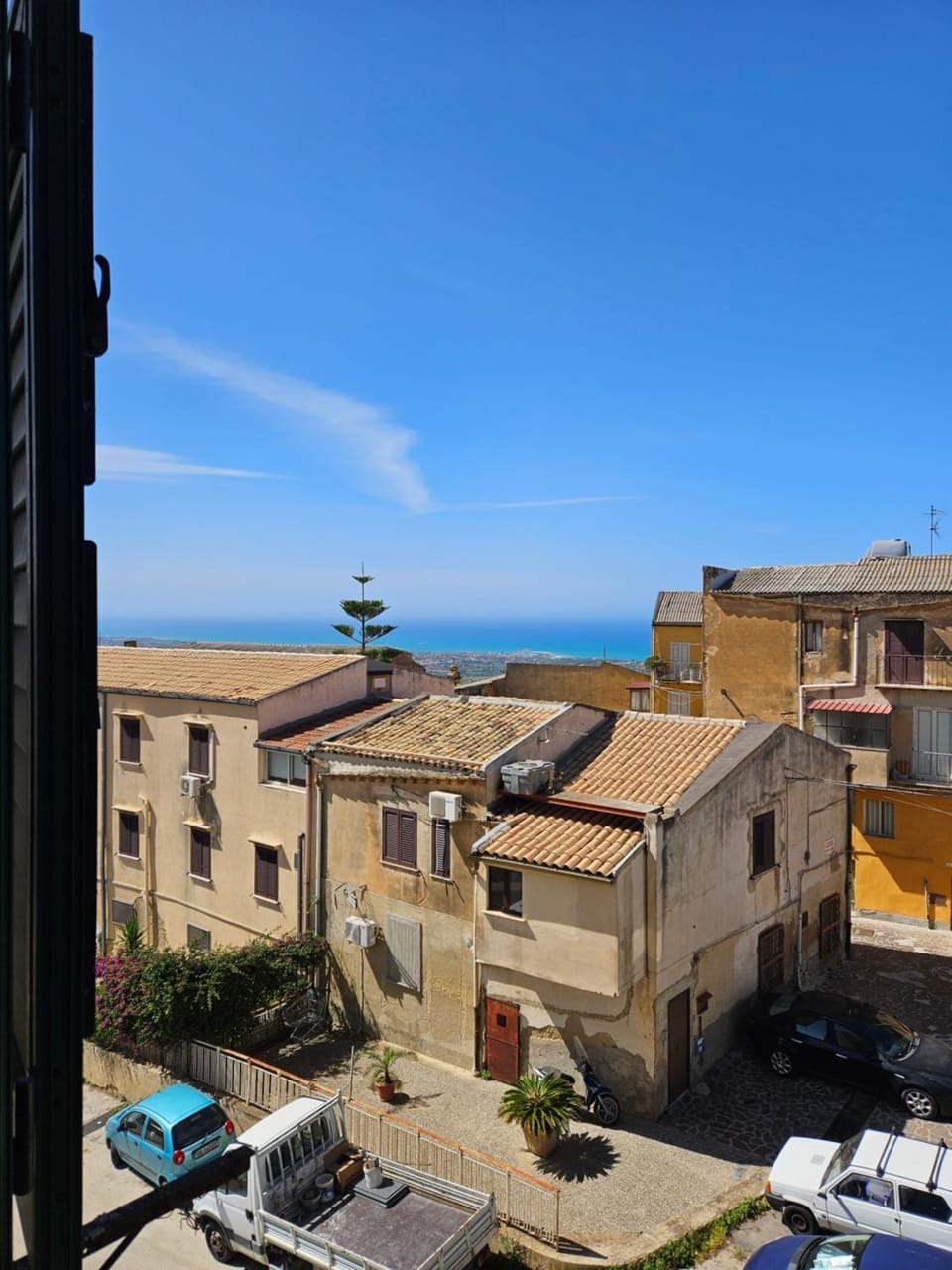View (from property/room), City view