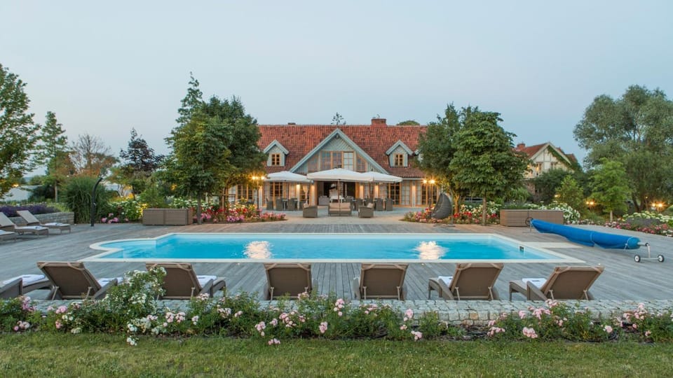 Posiadłość Wiejska i Ogrody Acqua di Rosa Hotel in Poland