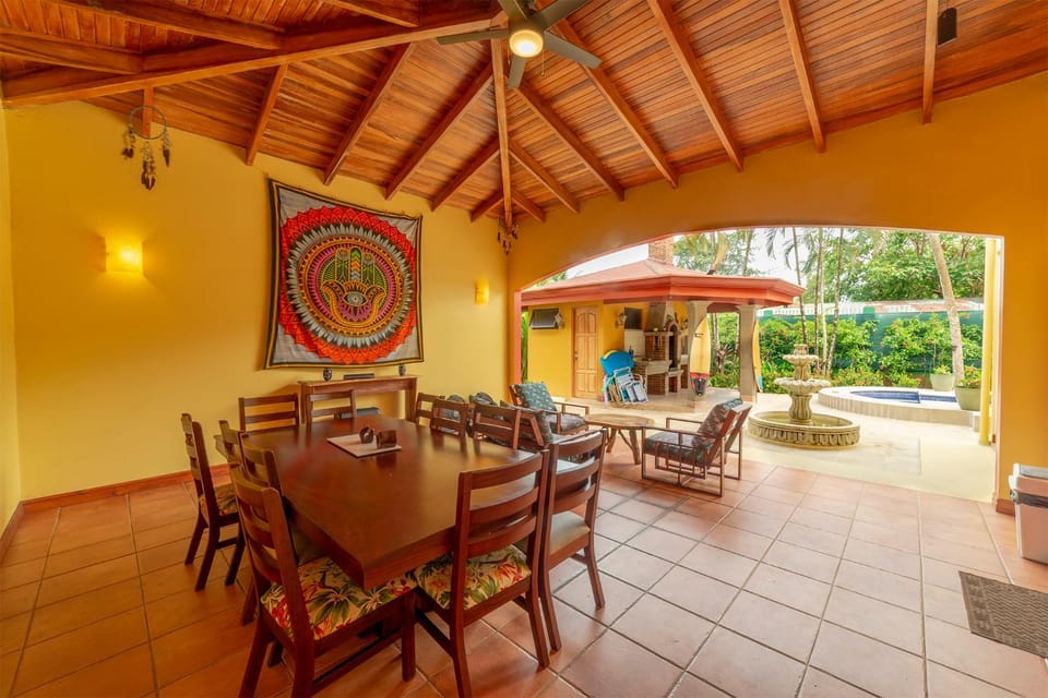 Villa Macaw by Vacation Pura Vida Villa in San José Province
