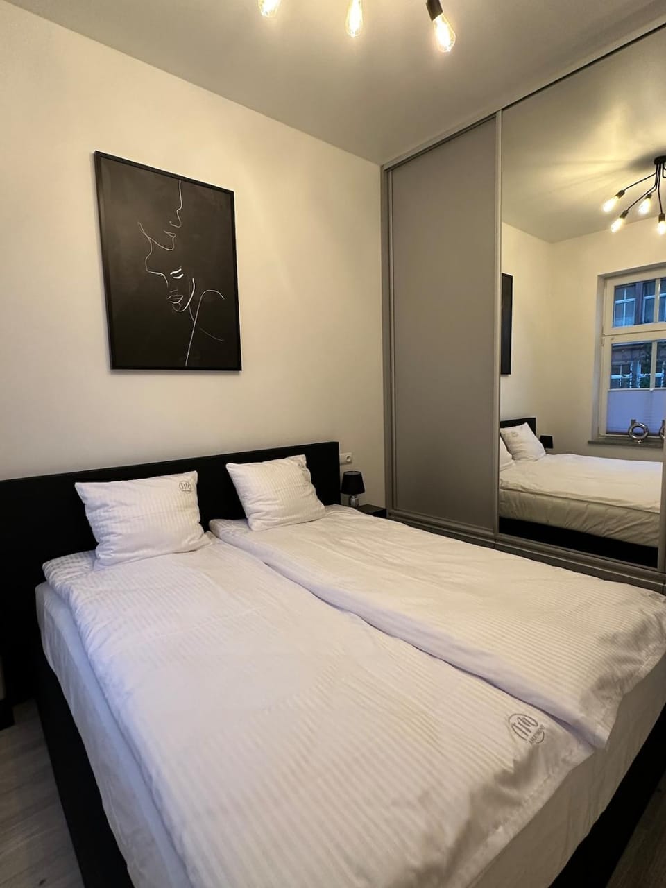 I'M Apartment SILVER II centrum free parking Apartment in Lower Silesian Voivodeship