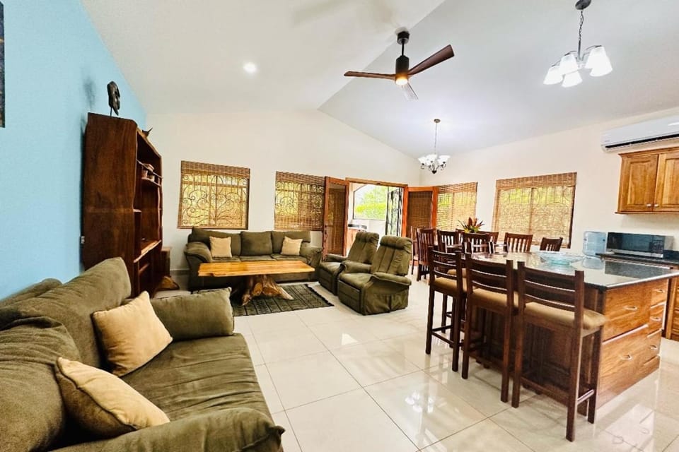 Villa Camino Corral by Vacation Pura Vida Villa in Esterillos Este