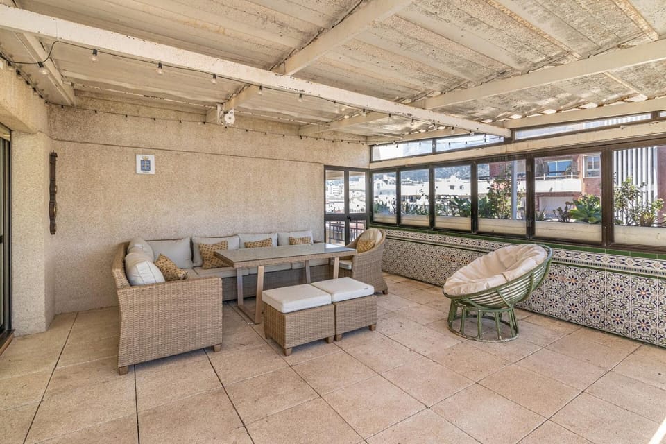 Beachfront Penthouse in Marbella: Seaviews Apartment in Marbella