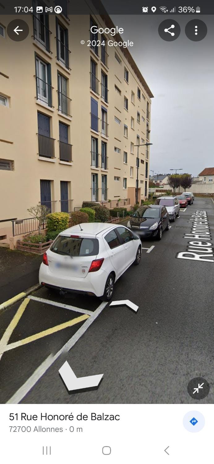 chambre confort dans un logement partagé à 10 minute du circuit 24h Vacation rental in Le Mans