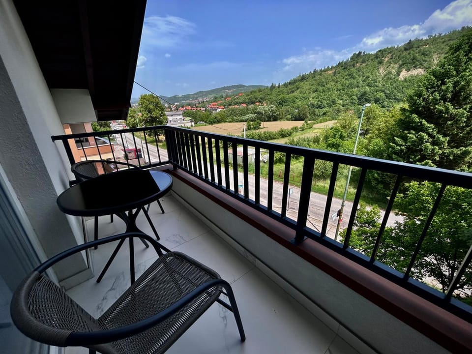 Natural landscape, View (from property/room), Balcony/Terrace, Mountain view